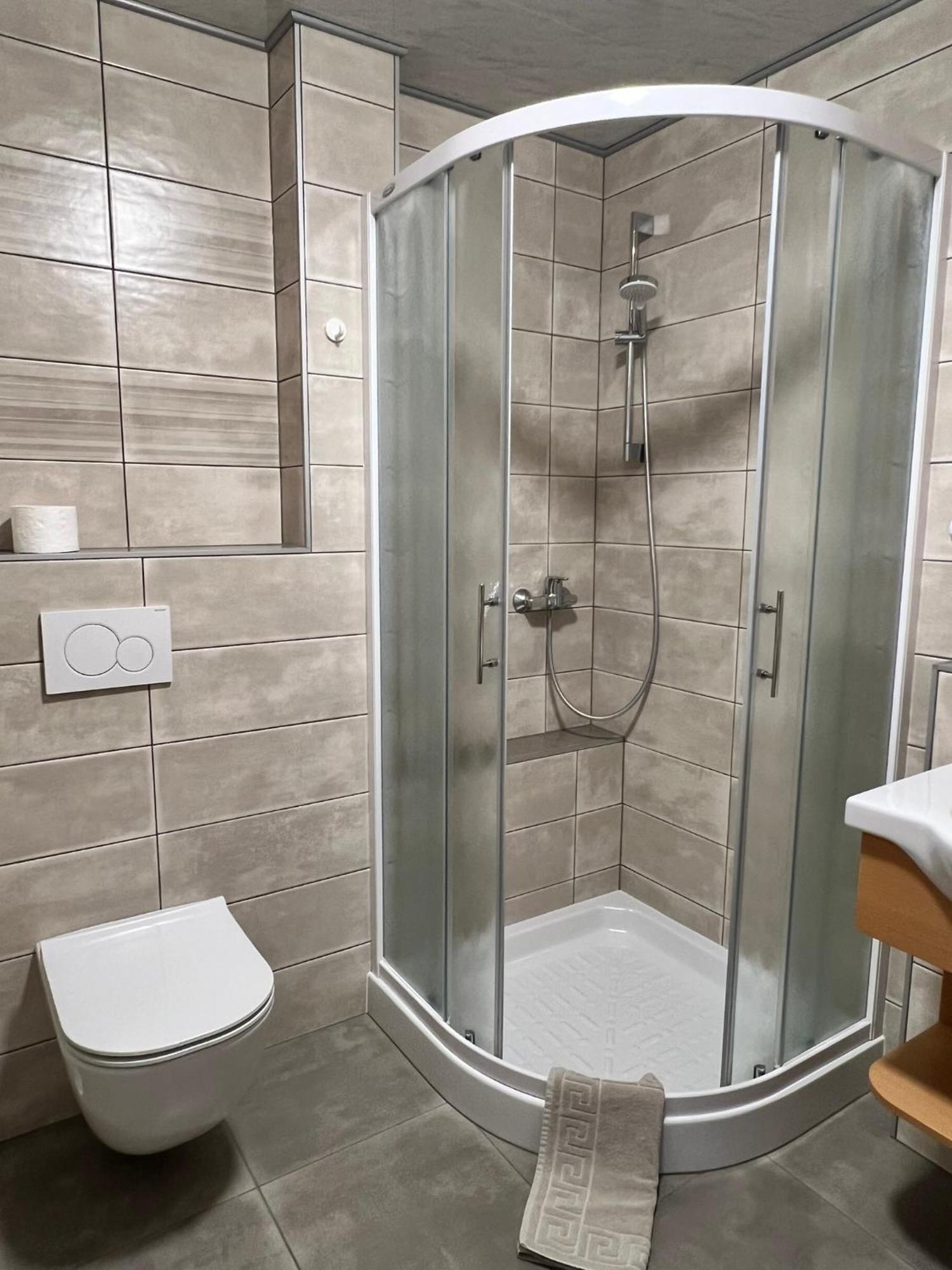 Mini hotel Škofja Loka Exteriör bild