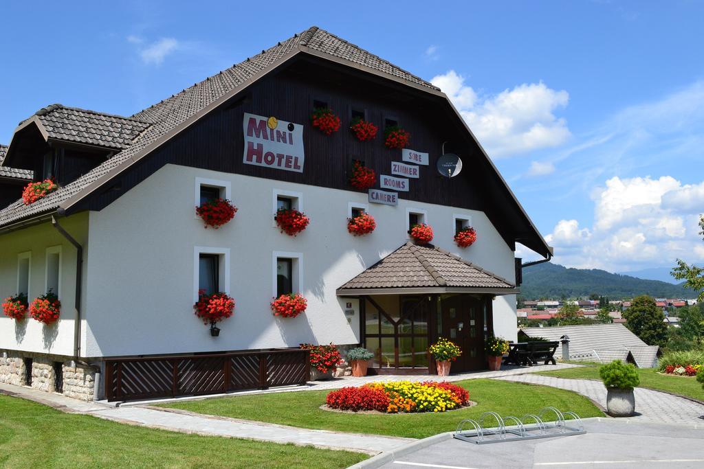 Mini hotel Škofja Loka Exteriör bild
