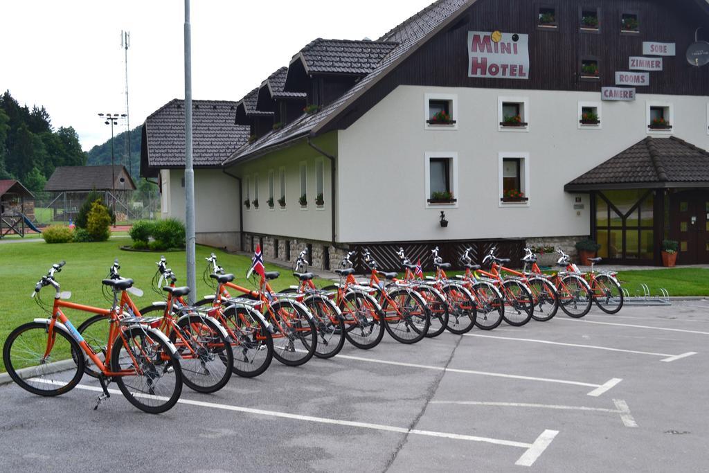 Mini hotel Škofja Loka Exteriör bild