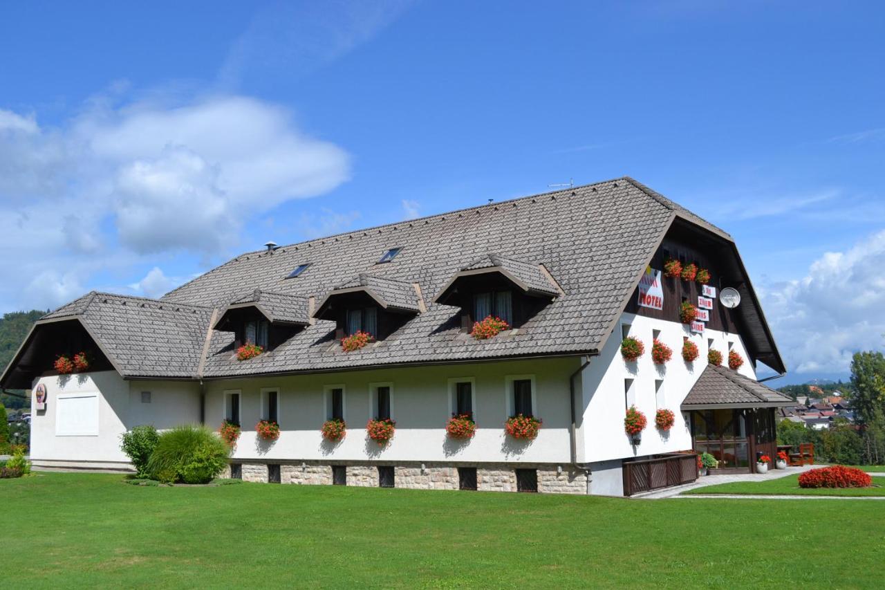 Mini hotel Škofja Loka Exteriör bild